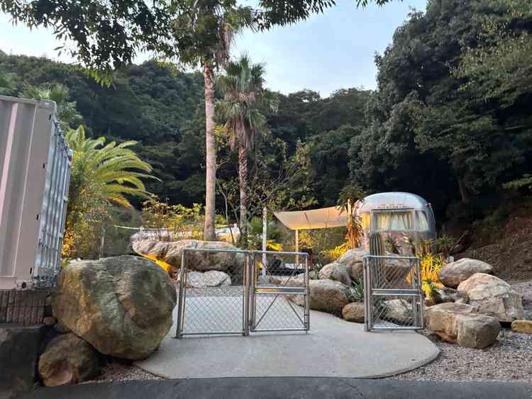 式場に併設されている施設。こちらでも写真を撮ったりできるそう。前撮りにも使えるとのこと。