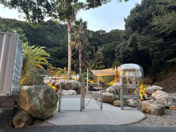 式場に併設されている施設。こちらでも写真を撮ったりできるそう。前撮りにも使えるとのこと。