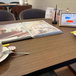 ドリンクをいただきつつ、ゆっくりパンフレットを見ながら2人だけで話せる時間があって良かったです。