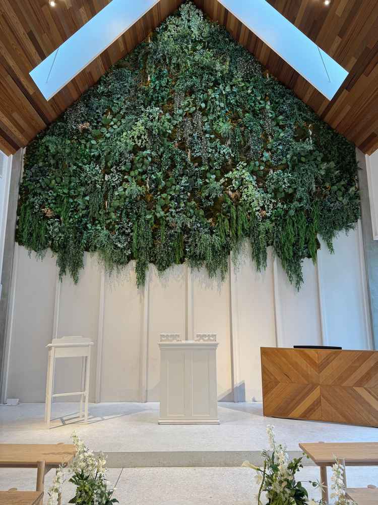 和装で人前式をしても違和感がないチャペルでした。十字架がないのがいい意味で自由さを感じることが出来た