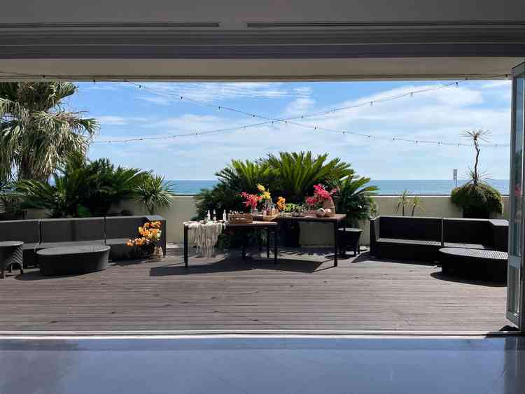 テラス 海が一望できる