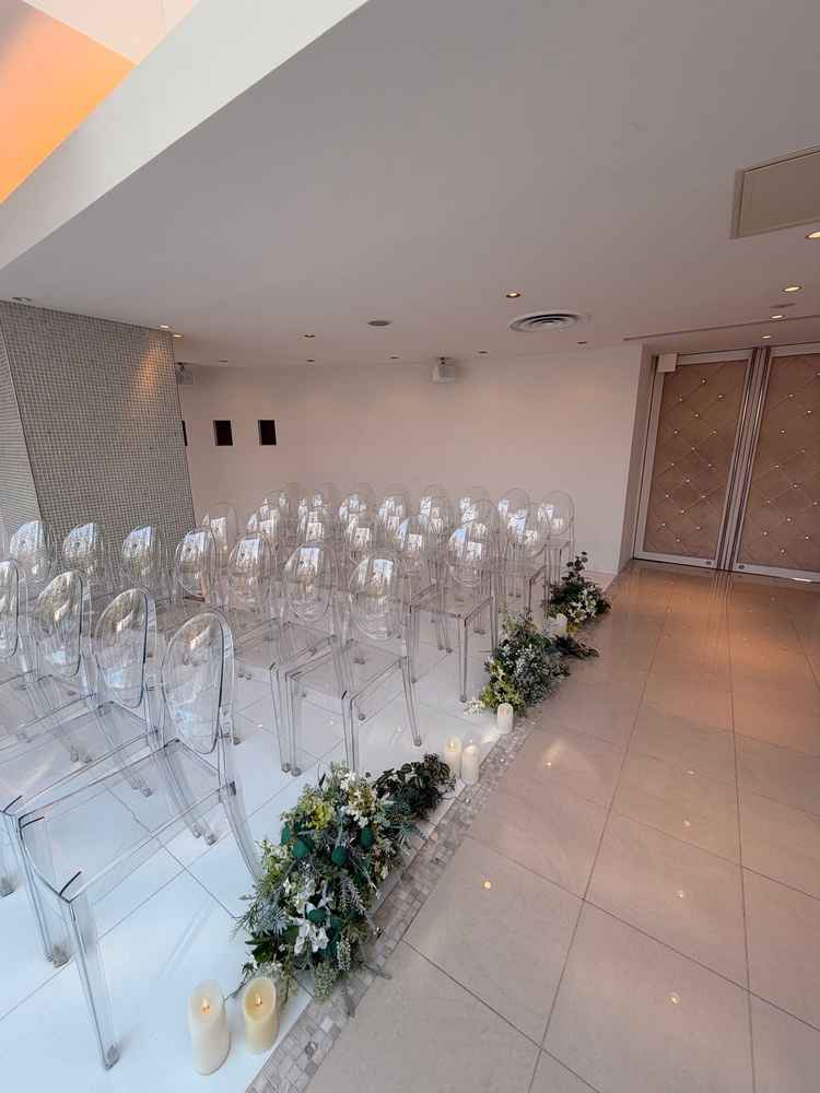 ゲストの席を新郎新婦目線で撮影しました。椅子の数も調整できるとのことでした。