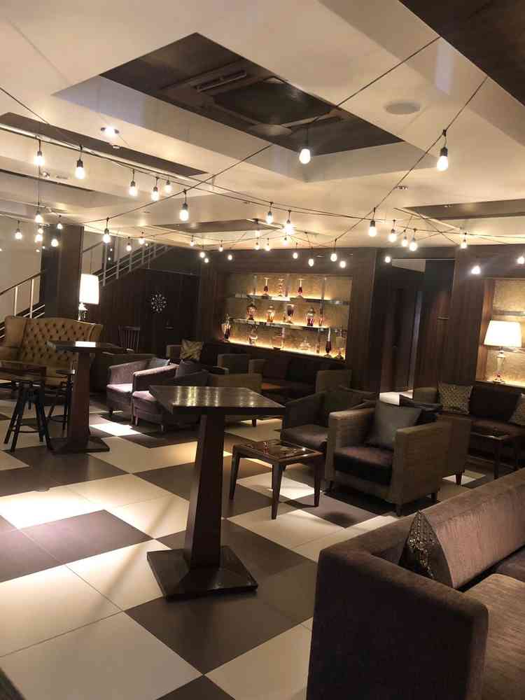 待合室がとてもおしゃれでした。また、スタッフの方と行う簡単なゲームも用意されていてよかったです。