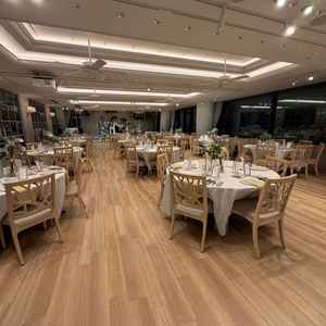 上の階の披露宴会場