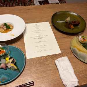 和食とフレンチの両方が試食として出ました。とても美味しかったです。