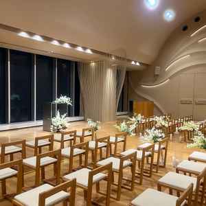 theチャペルという感じではなく、シンプルでした。シンプルゆえ、白ドレスは映えると思います。