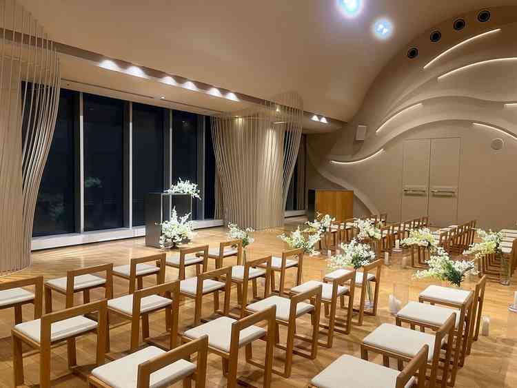 theチャペルという感じではなく、シンプルでした。シンプルゆえ、白ドレスは映えると思います。