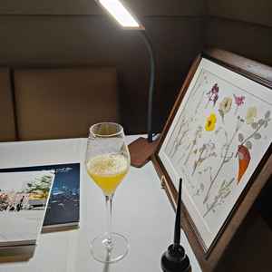 静かな個室に案内して下さいました。