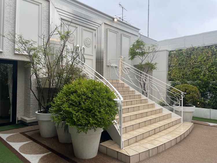 挙式後のフラワーシャワースポット