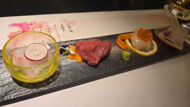 お料理はフレンチの他にも結婚式には珍しい中華、和食がありました。