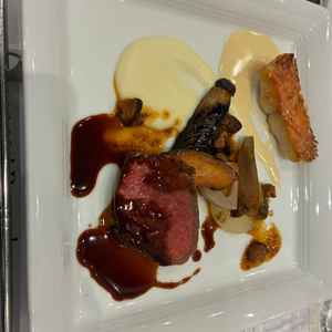 金目鯛の鱗焼き、和牛