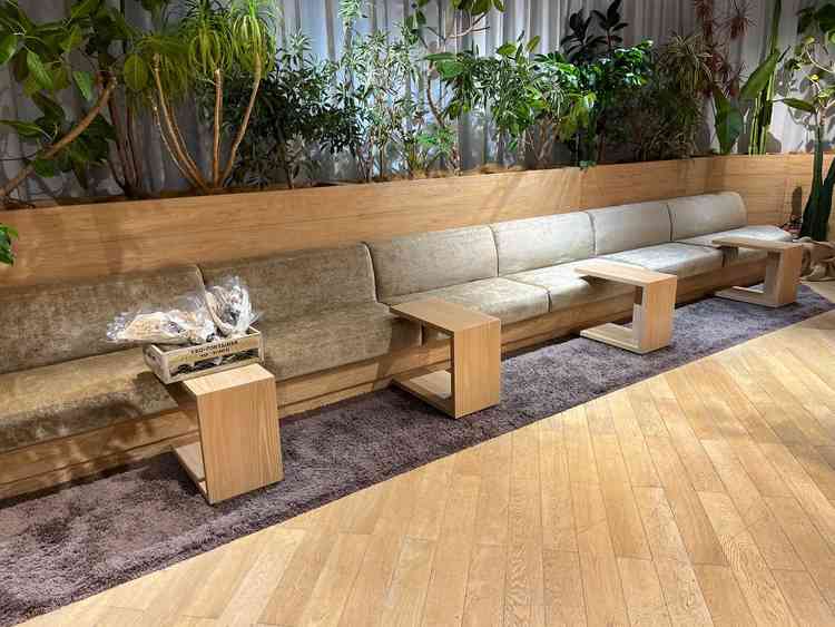 緑が多く落ち着いたインナーガーデン。自然を感じられる心地よい空間でした。