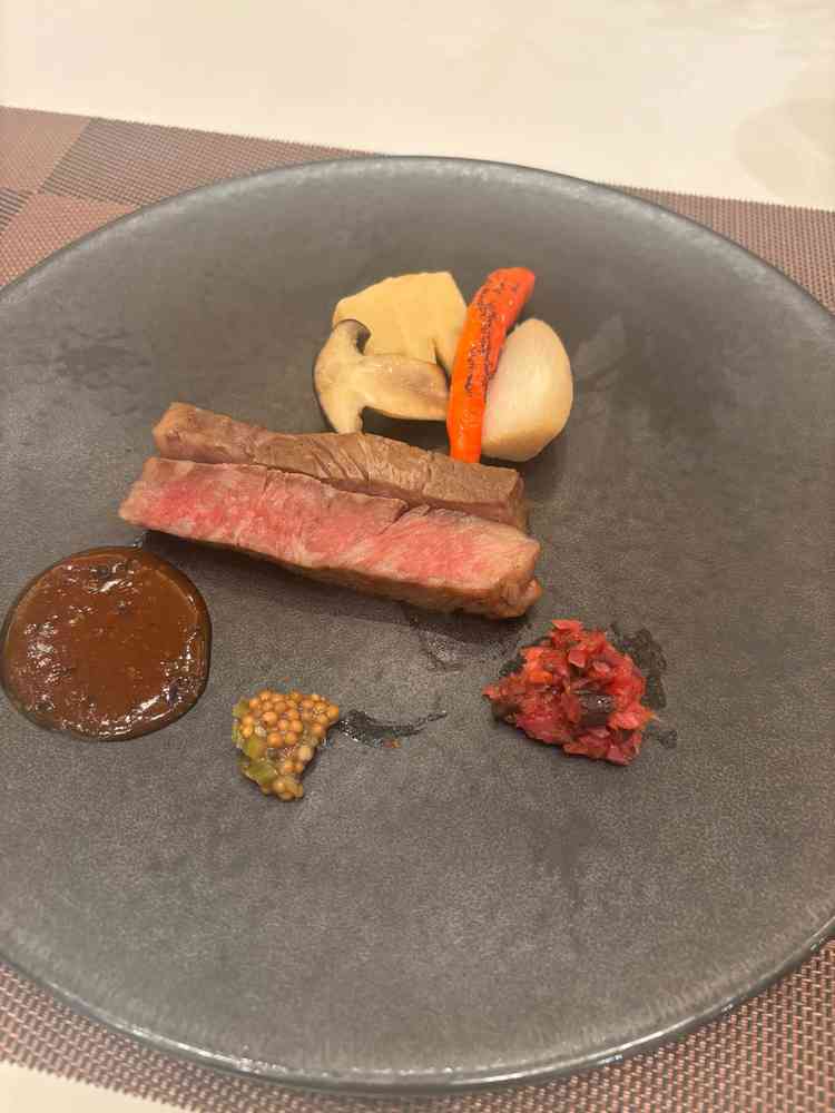 お肉が本当に美味しくて感動しました。