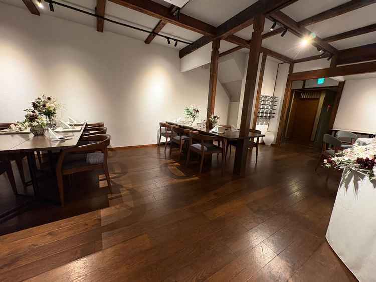 披露宴会場。こじんまりしたサイズ。