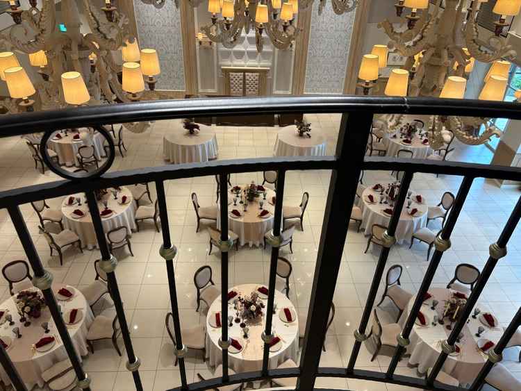 バルコニー入場ができるオランジェリーのヴィラ。他の入場方法も沢山でき、ワクワクするお部屋でした。