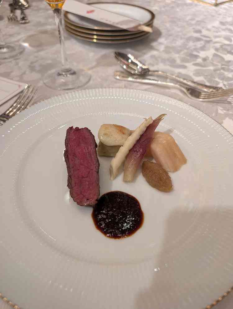 試食のメイン料理