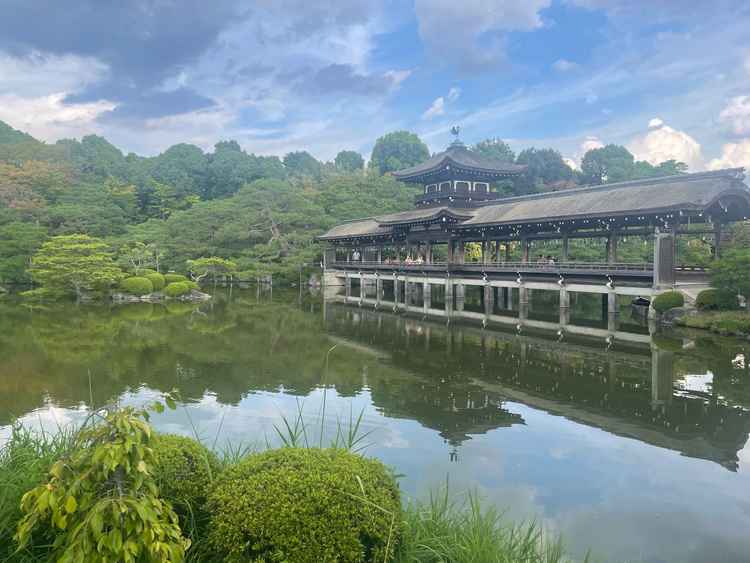 神苑(挙式前の写真撮影実施場所)