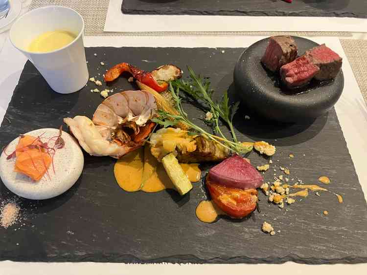 試食