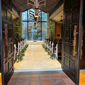 チャペル内の写真。自然光がきれいでした。