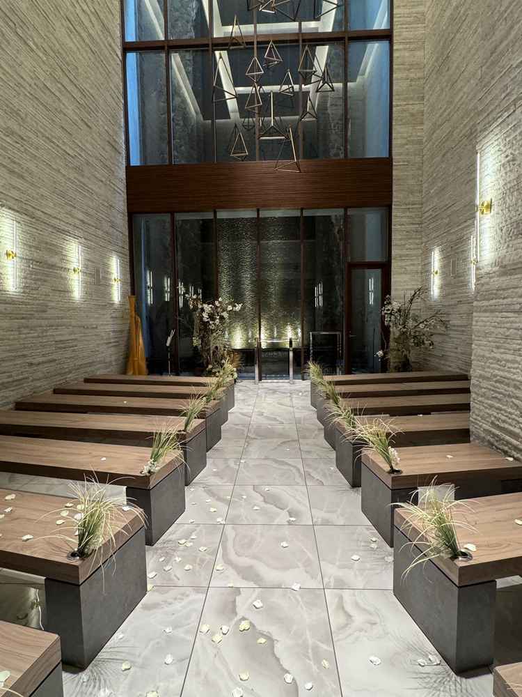 挙式会場、披露宴中にデザートブュッフェにも使用可能