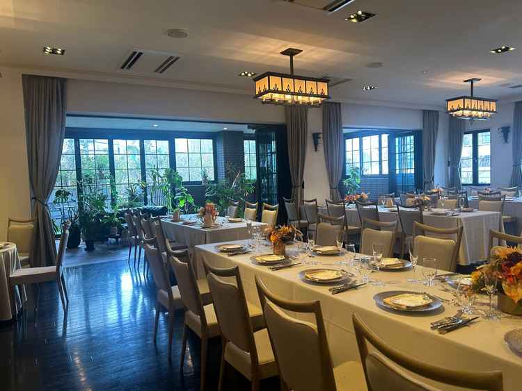 バンケット。レストランルーム。バンケットはこちらの方がこぢんまりとして好みでした。