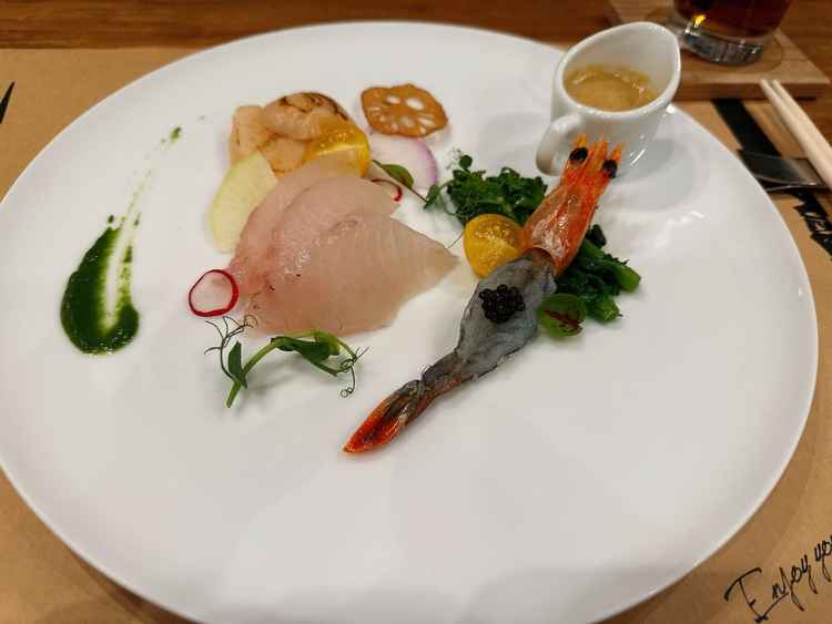 前菜から試食させていただき、量もしっかりとありました。どれも大変美味しかったです。