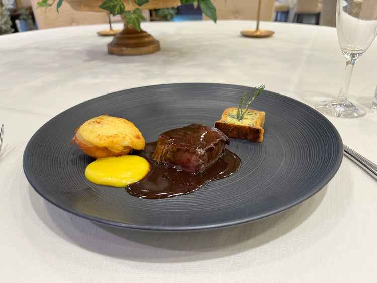 メインディッシュ