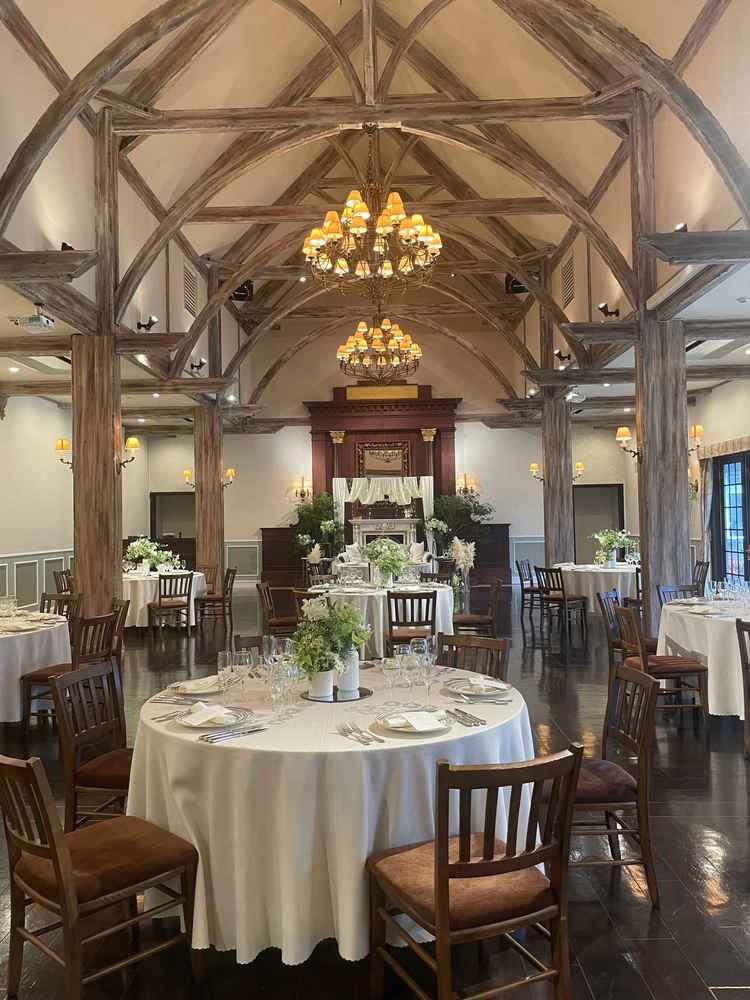 披露宴会場は広くて綺麗