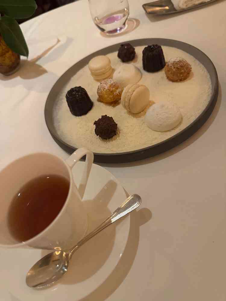 試食とは思えないほどボリュームがあって、全て美味しくいただきました。スタッフさんの対応もピカイチ。