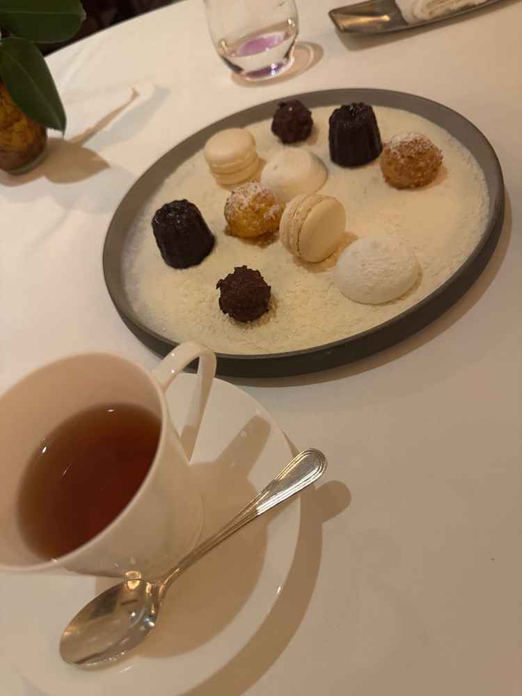 試食とは思えないほどボリュームがあって、全て美味しくいただきました。スタッフさんの対応もピカイチ。