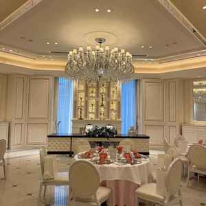 披露宴会場。普通です。特にこだわっている印象はありませんでした。コスパ重視なので良いと思います。