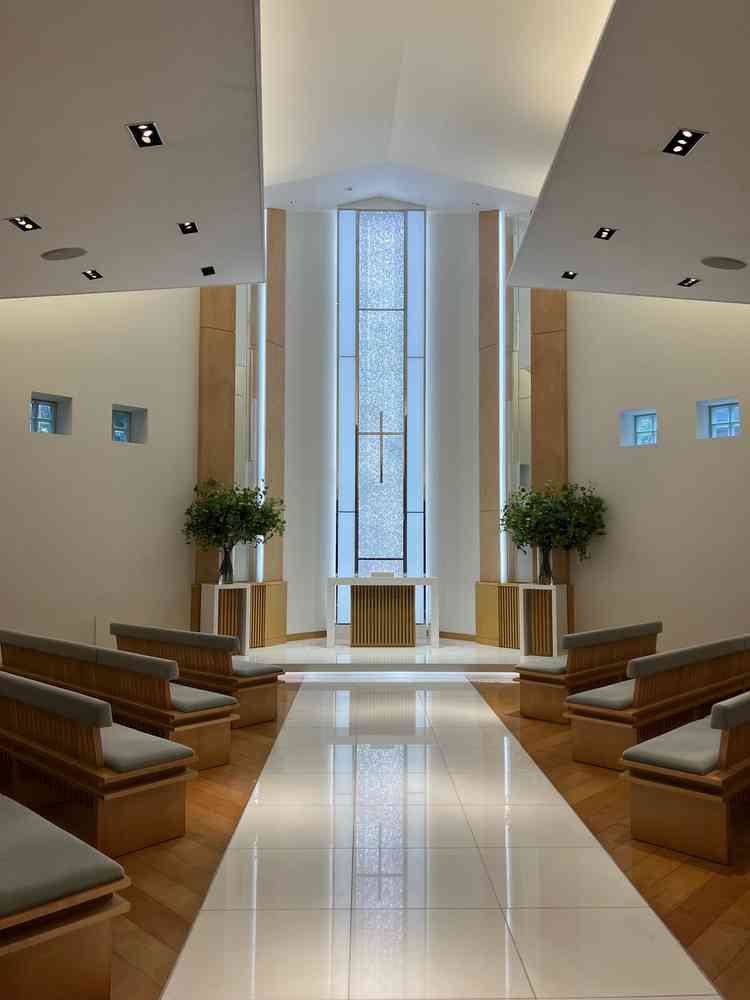 チャペルは天井が高くて良かったです！