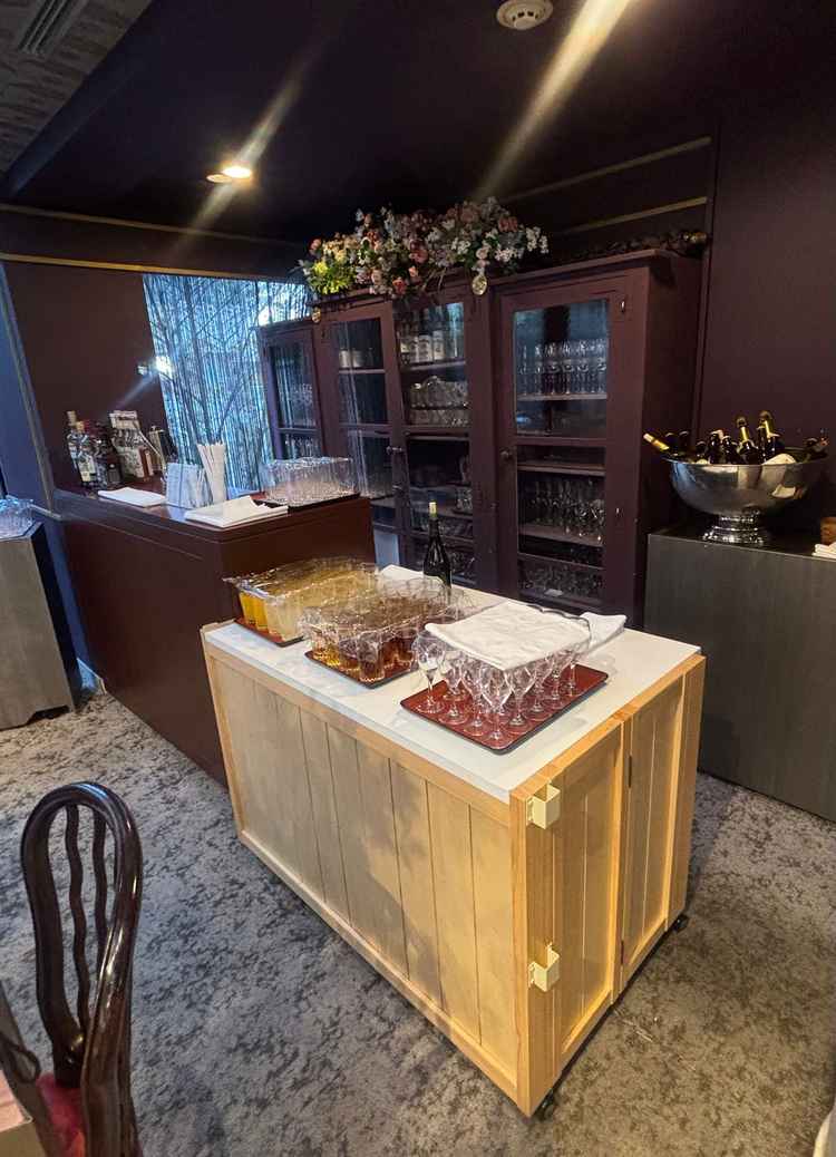 ドリンクを作る場所もおしゃれな印象です。