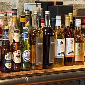 ソフトドリンクとイタリアンビール