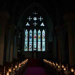 電気を消した後のチャペル