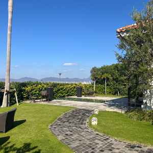 チャペルから披露宴会場への移動経路もリゾート感溢れていました！