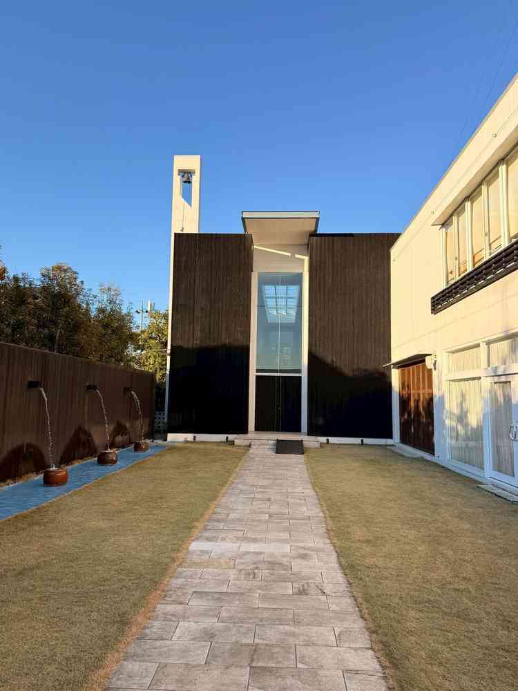 チャペルの外観です。アフターセレモニーはここで行います。