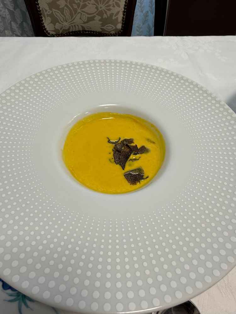 試食が一口サイズでは無くしっかり味わえるものでこのスープがすごく濃厚で美味しかった！