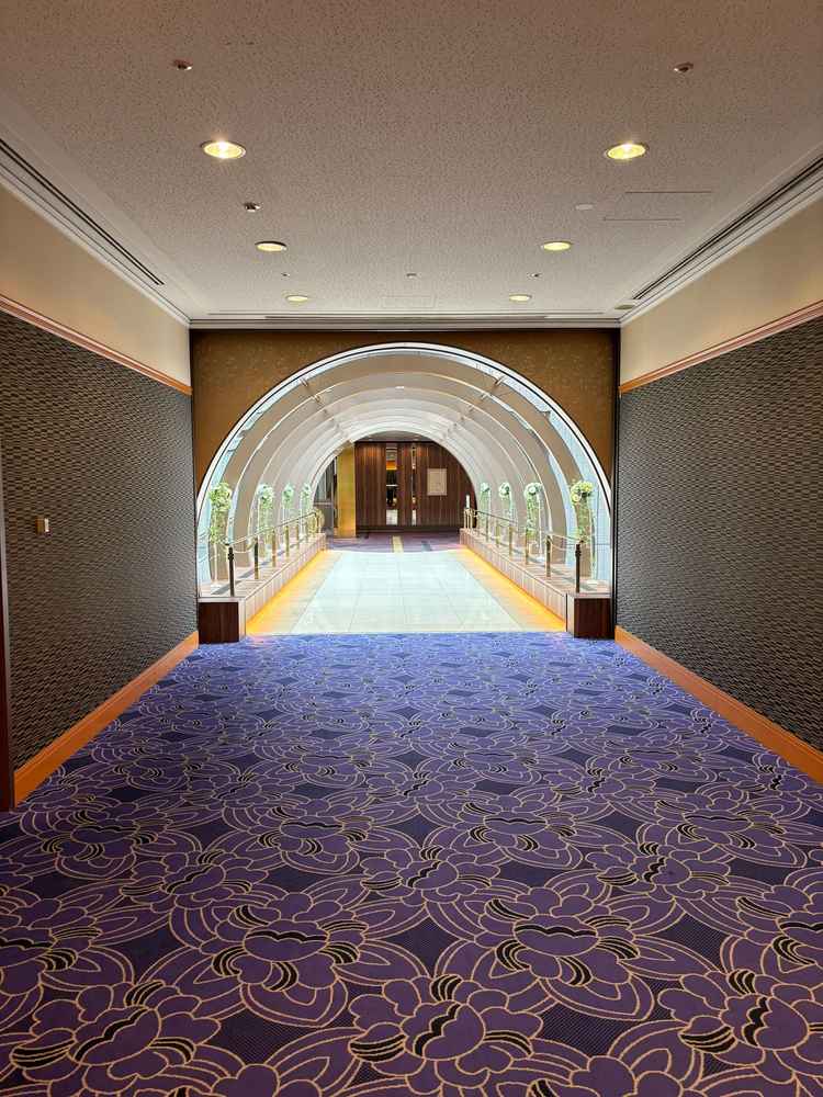 ここでフォトも撮れるみたいです。雨だったのに明るくて素敵でした。