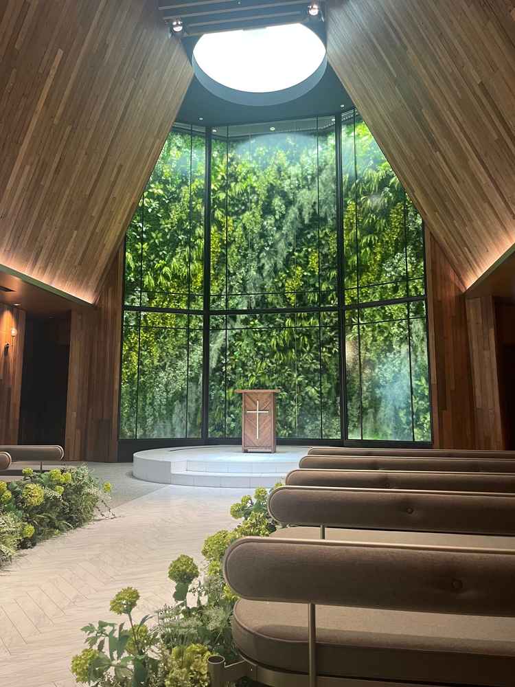 チャペル座席からの印象