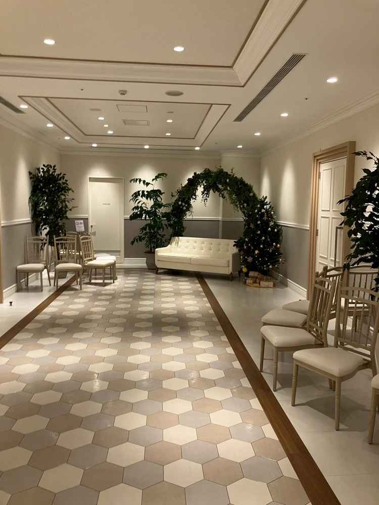 披露宴会場入口にフォトスポットが数箇所あった。