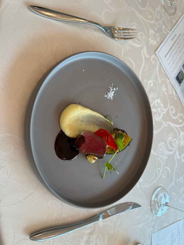 試食に出てきた料理です。