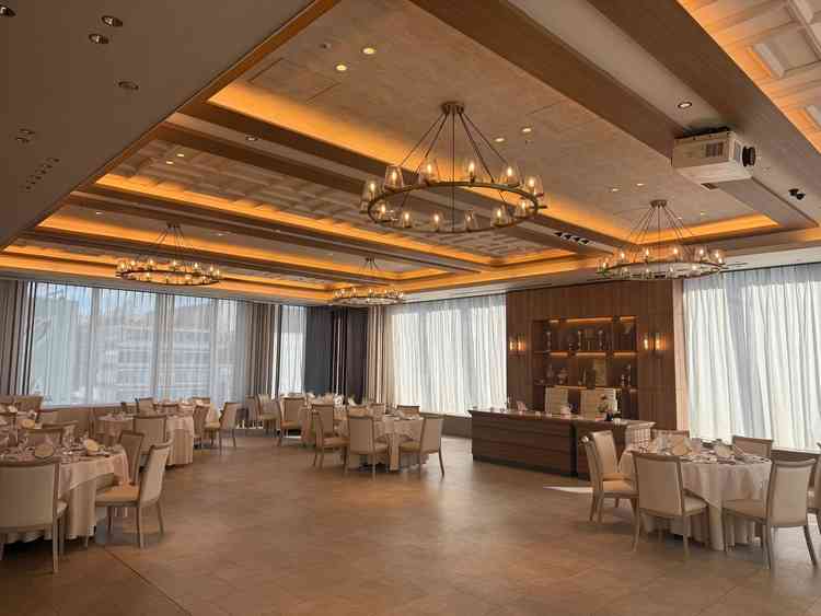 明るくしたらイメージが変わりました。ディズニーランドの美女と野獣の雰囲気がかわいい。