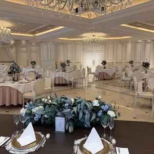 高砂から見た披露宴会場