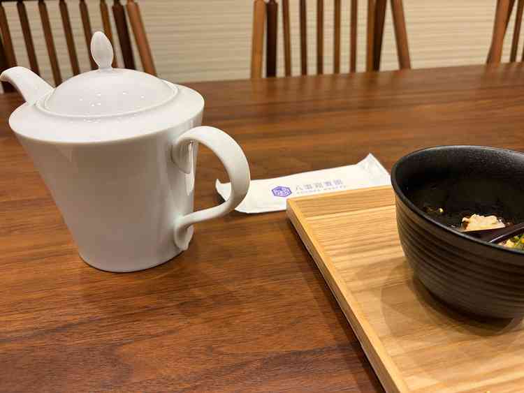 お夜食をいただきました。いただく前の写真を撮るのを忘れるくらいとても美味しかったです。