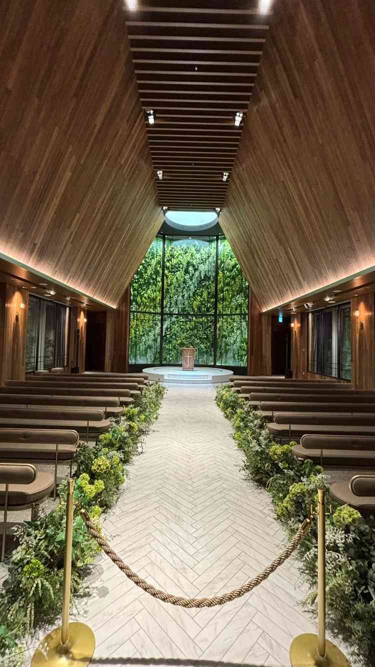 木のぬくもりが感じられ、においも木の香りがして落ち着く空間でした。