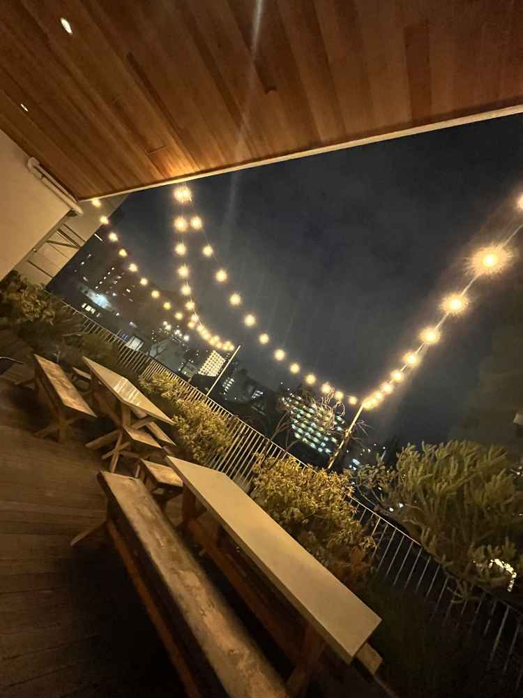 外に出てゲストが話すのに便利だと思いました。