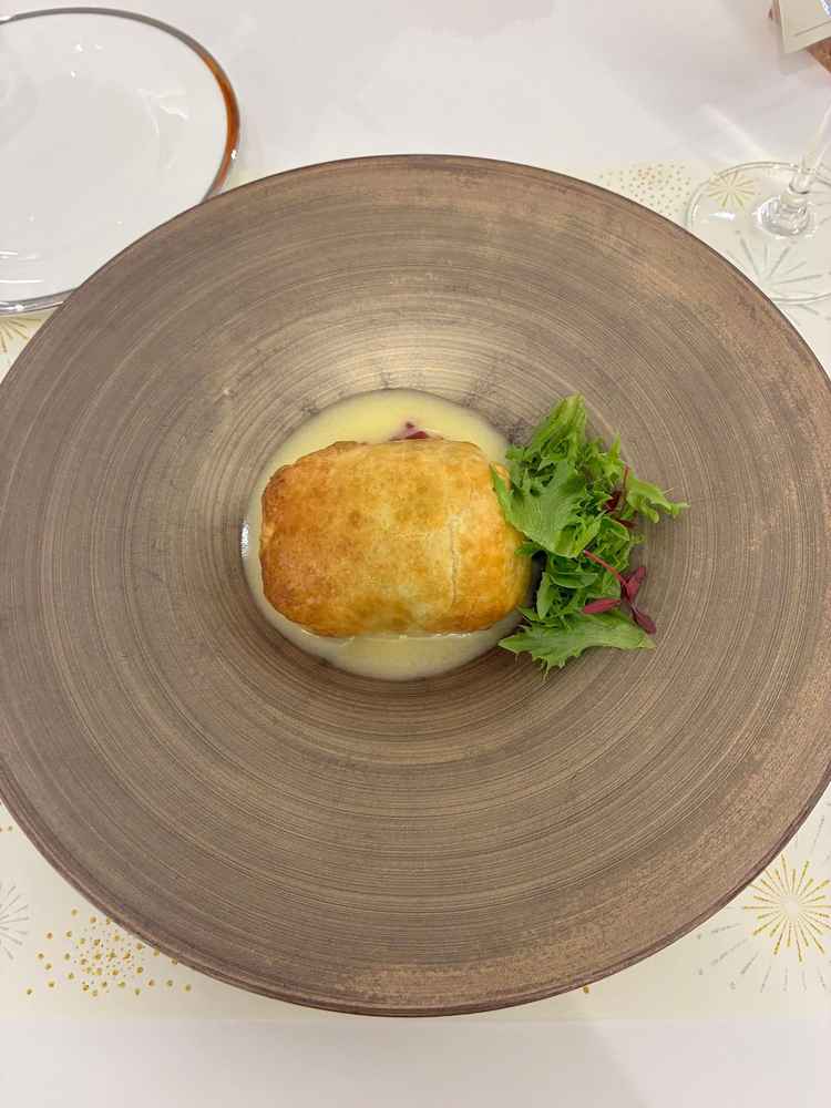 試食。お魚料理。魚のパイ包み。