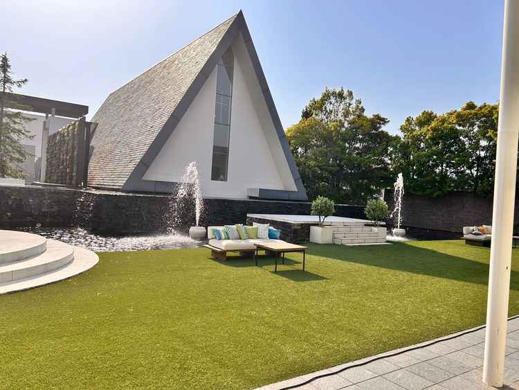 披露宴会場から見える景色。緑豊かで綺麗。