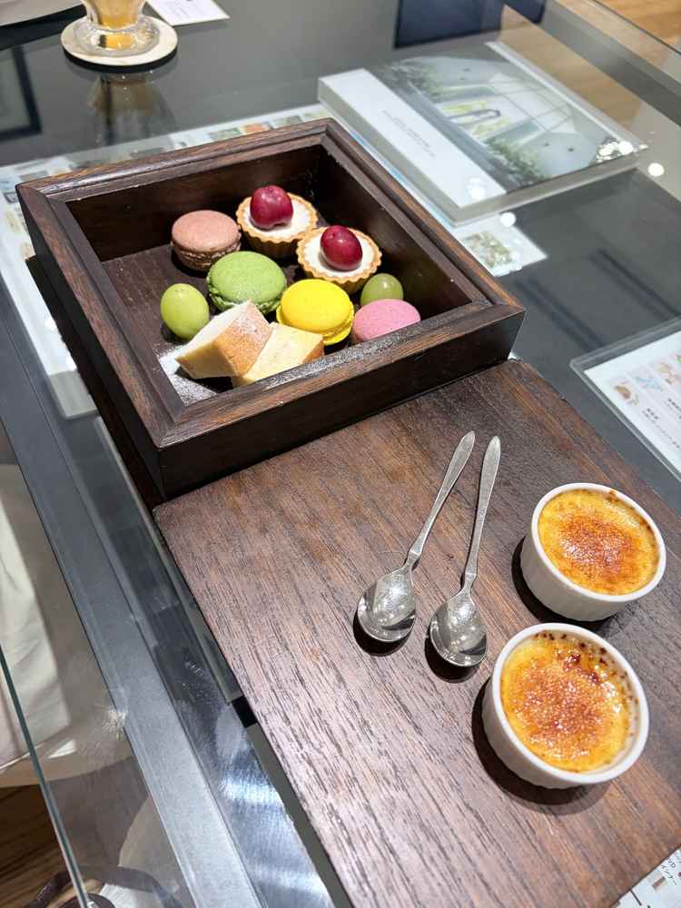 試食のマカロン